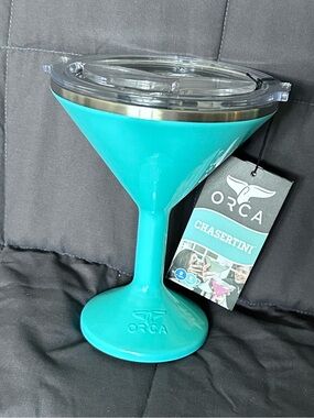 ChaserTini Insulated Turquoise Martini Tumbler with Lid